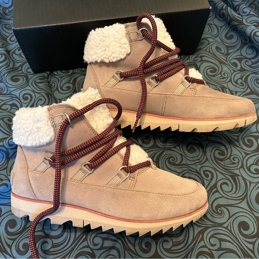 Sorel Harlow Lace Cozy Boots- Omega Taupe, Ancient Fossil
